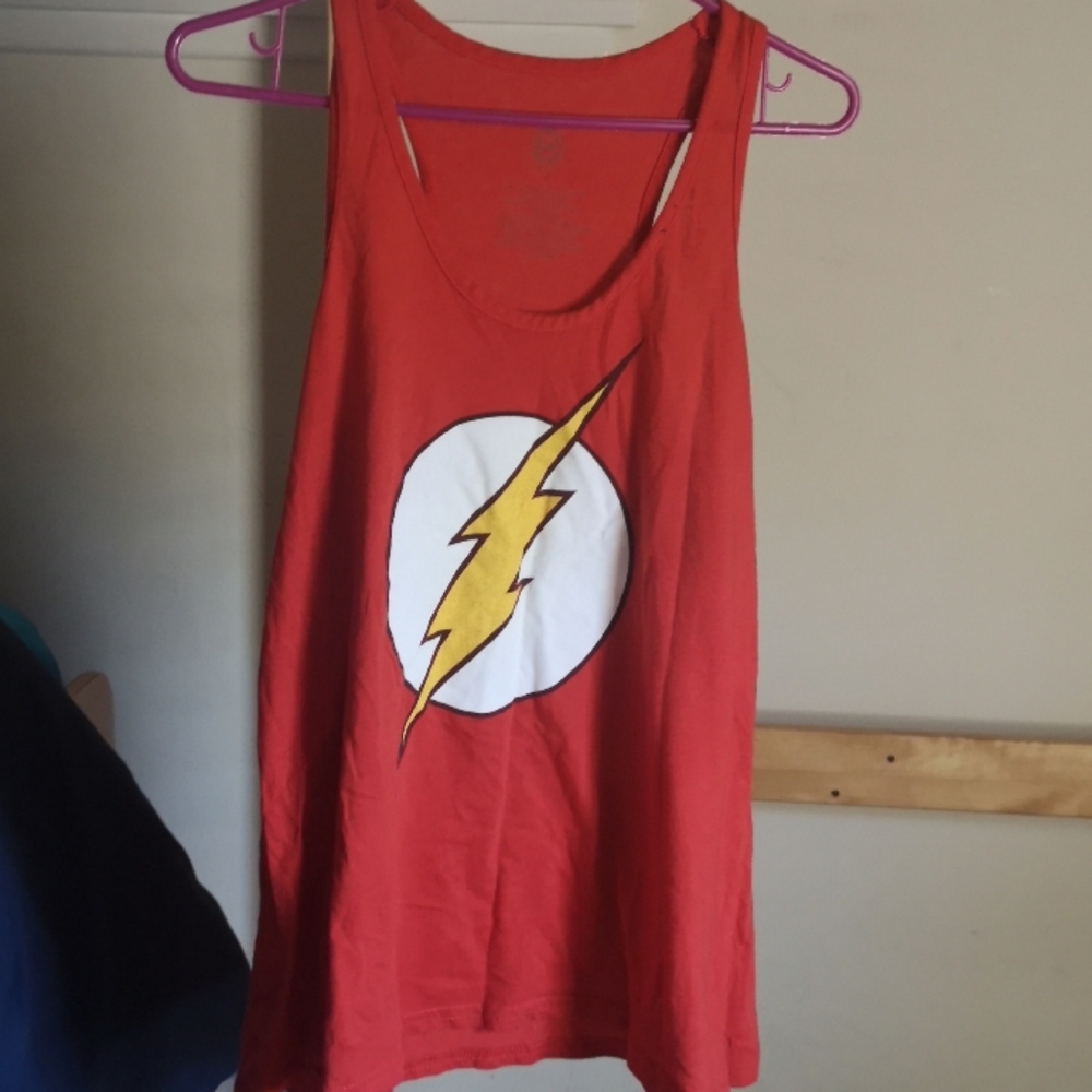 Red Flash Tank